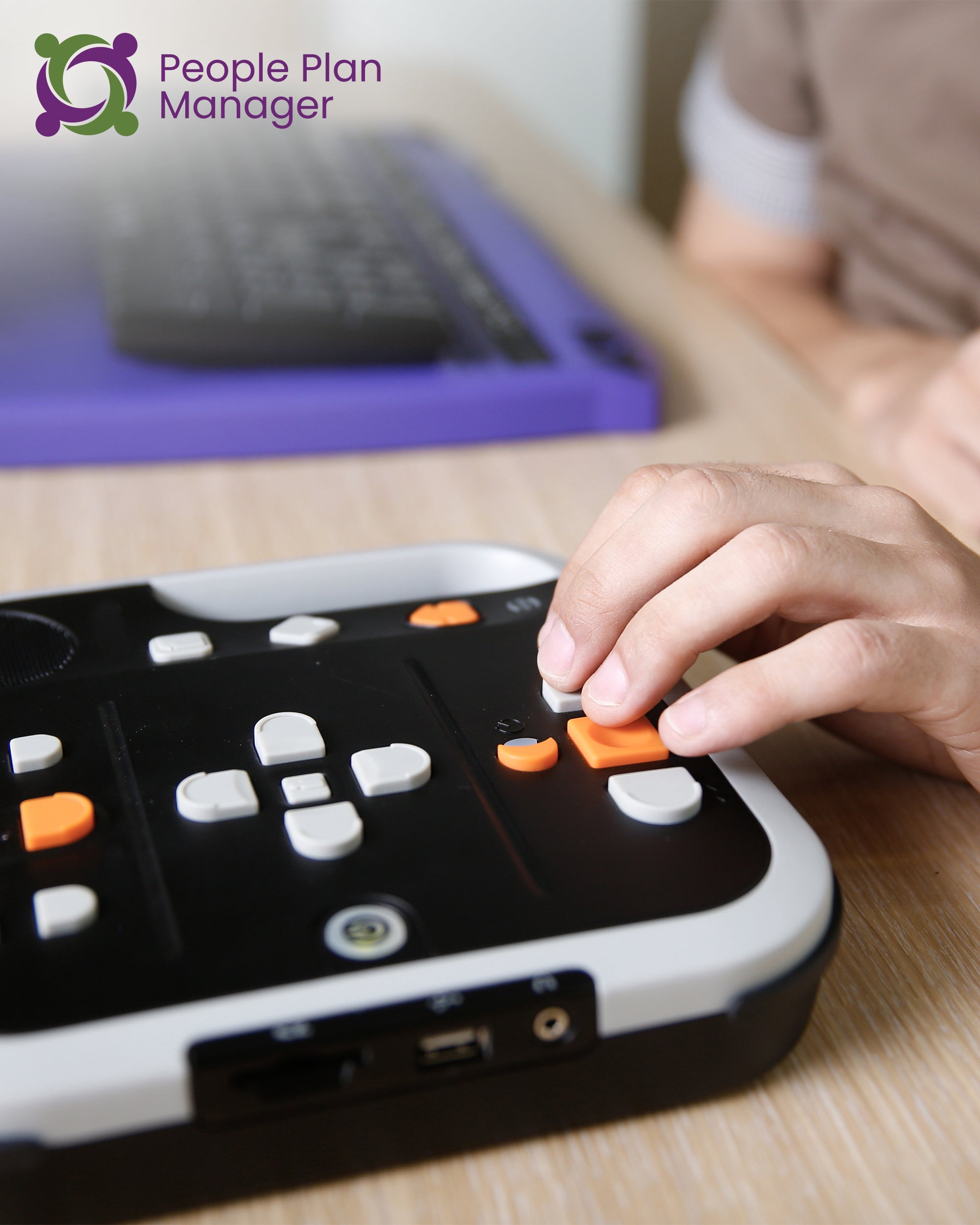 Communication AT - Simple Button or Keys with Voice Output | 05_221315254_0124_1_2