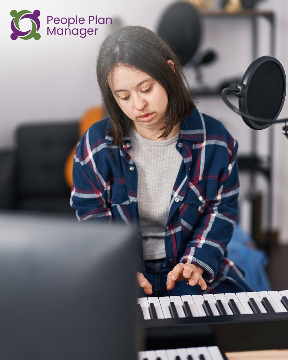 Group Activities In A Centre - 1:3 - High Intensity - Saturday | 04_197_0104_6_1